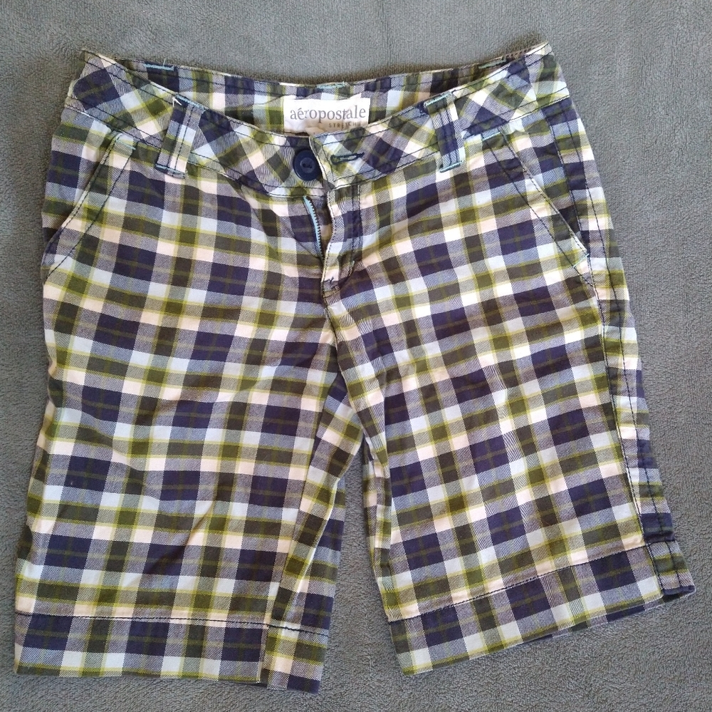 Aeropostale shorts size 3/4